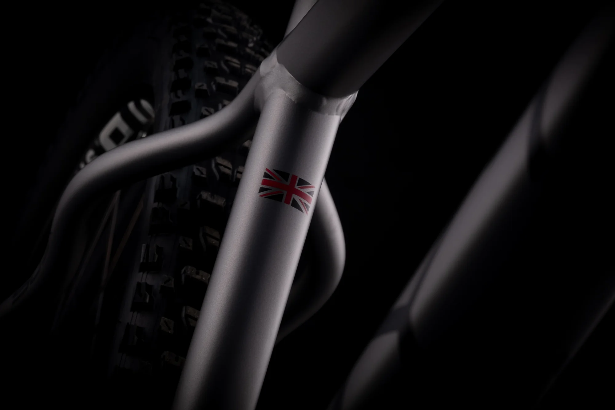 909 X Enduro Hardtail Bike - Image 4