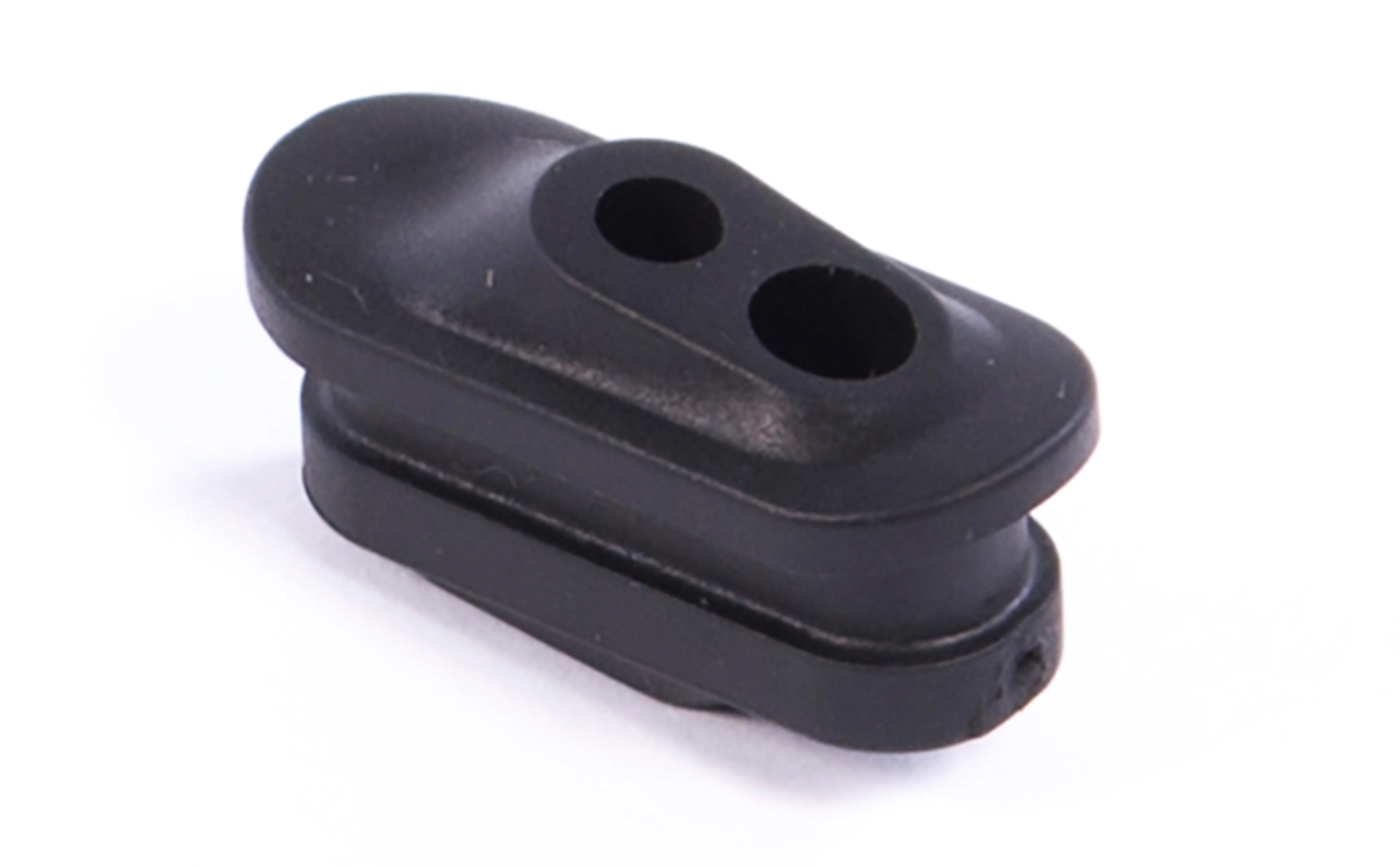 Cable routing grommets - Image 12