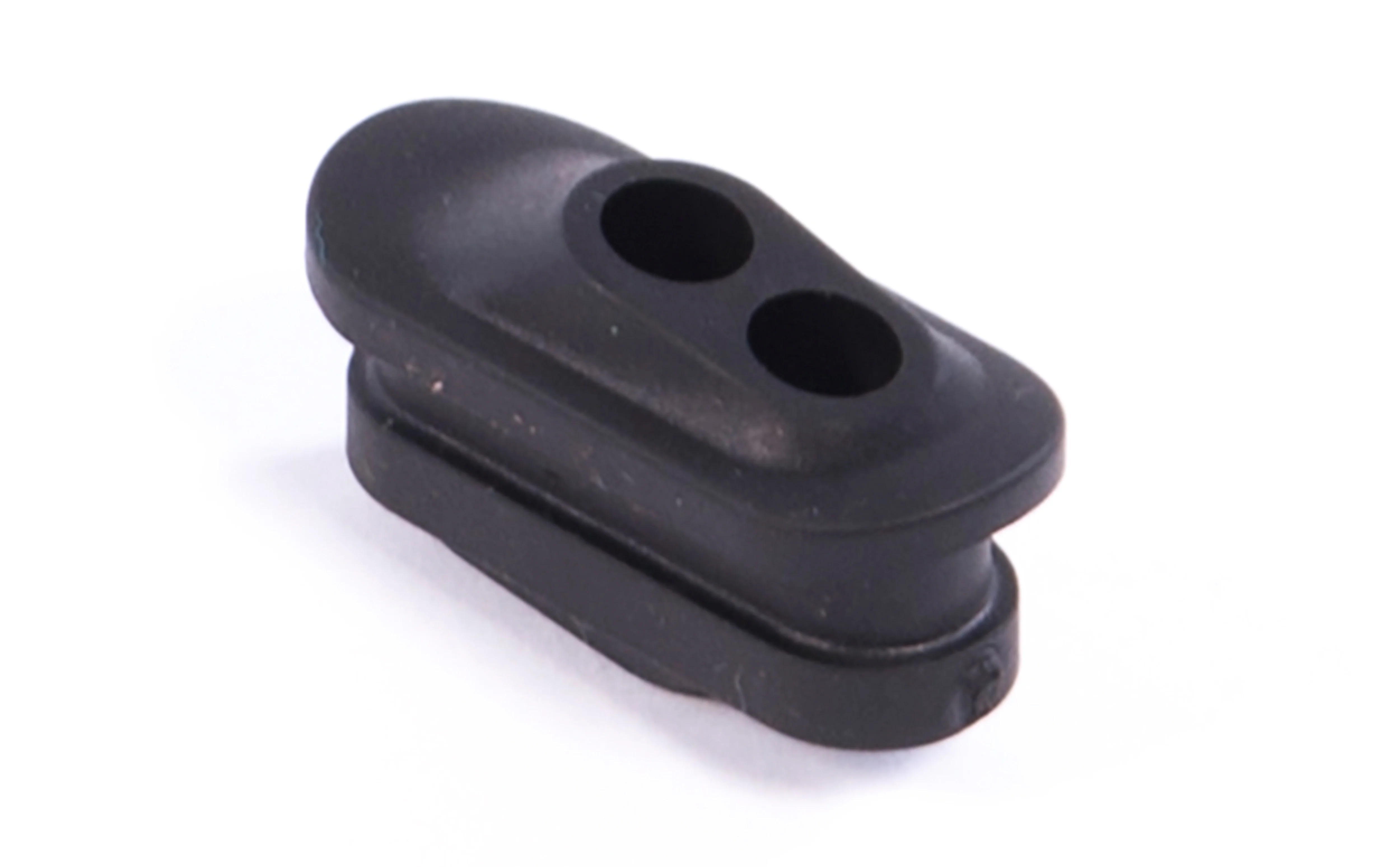 Cable routing grommets - Image 15