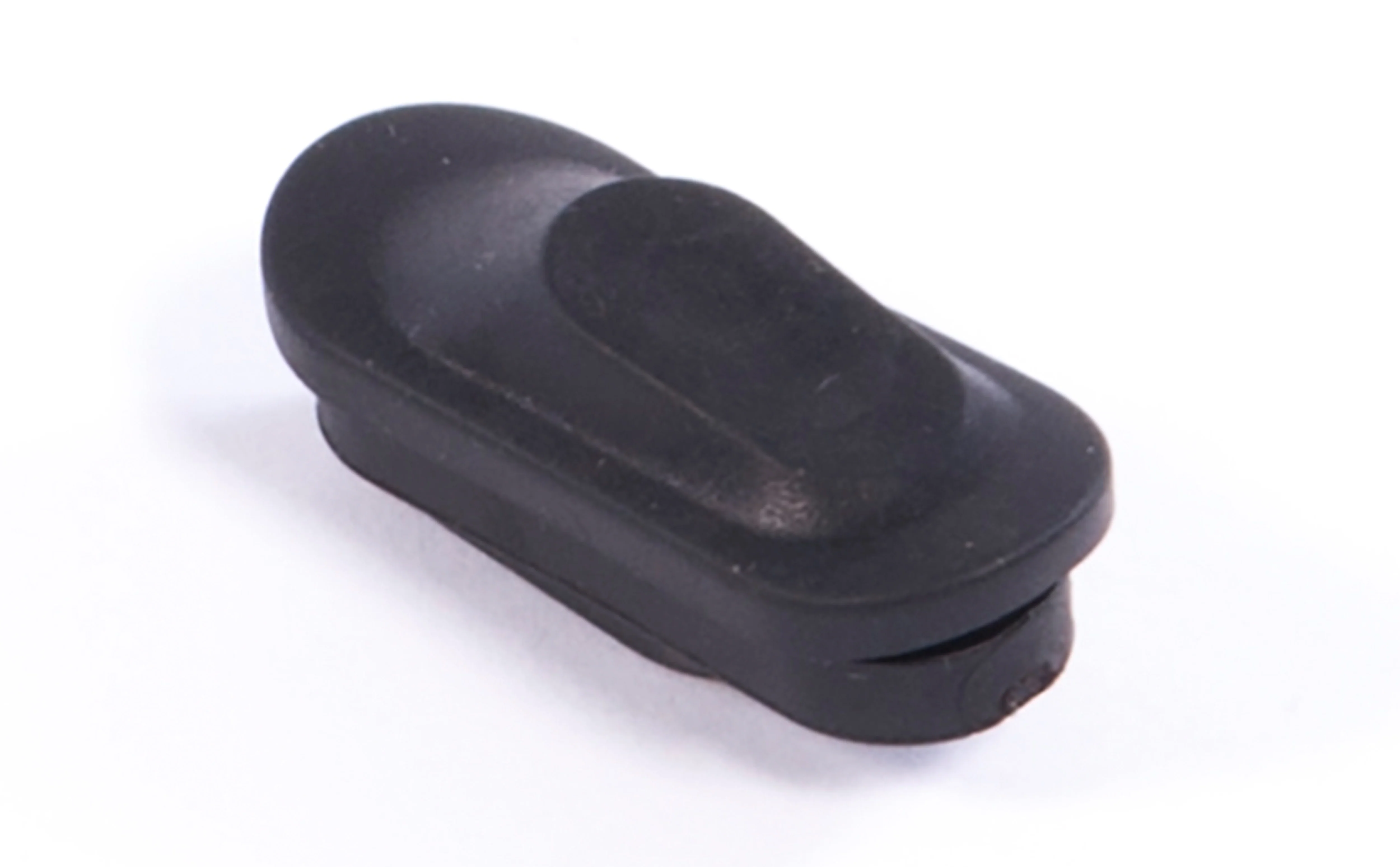 Cable routing grommets - Image 6