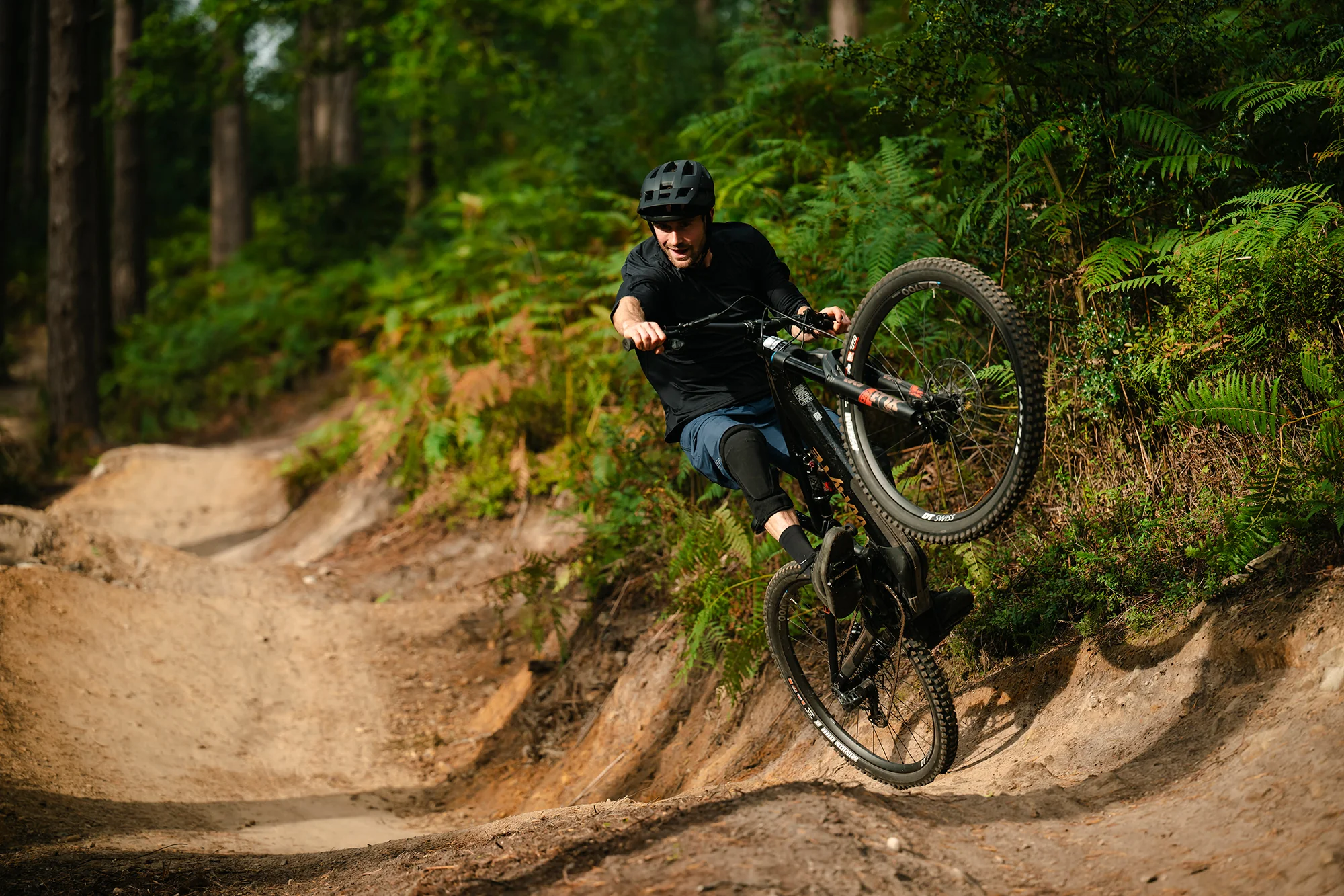 E-160 RSX trail/enduro electric mountain bike - Image 8