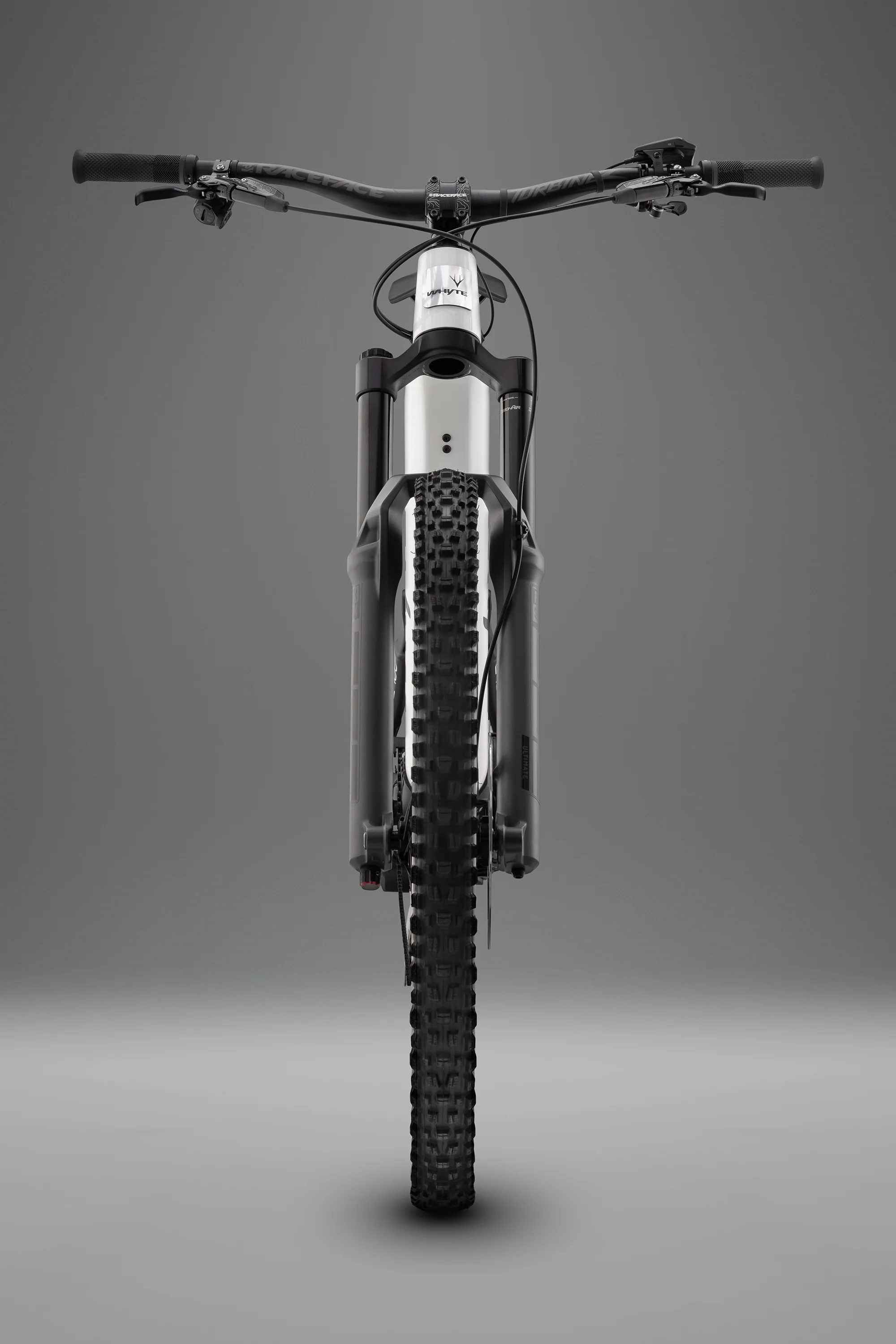 E-180 Works super e-enduro/gravity electric mountain bike - Image 8
