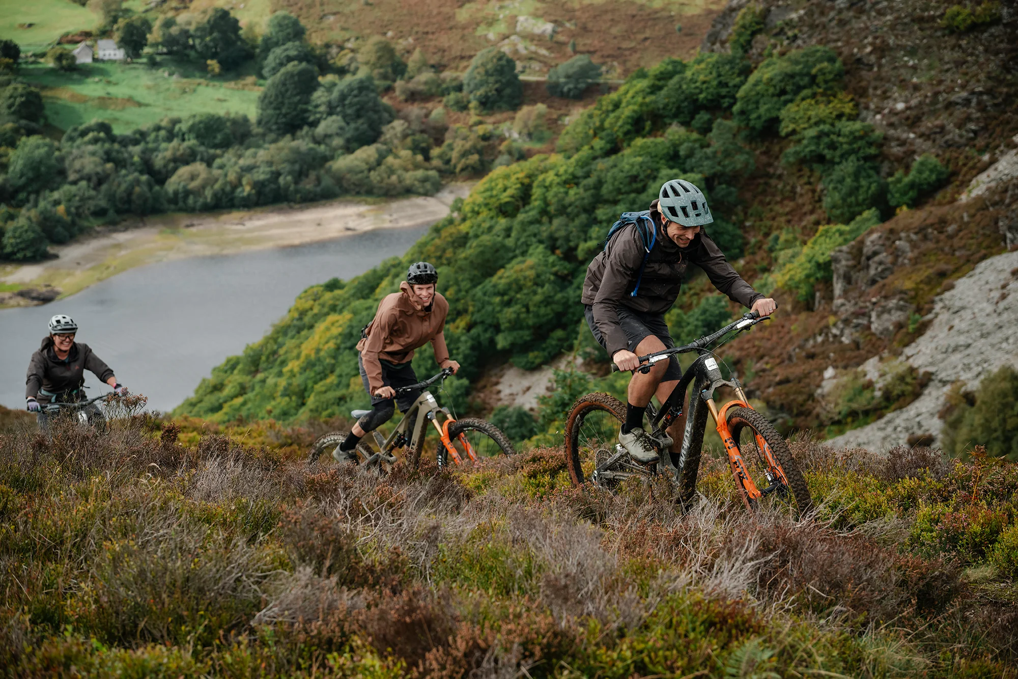 ELyte 140 Works  XC/trail electric mountain bike - Image 13