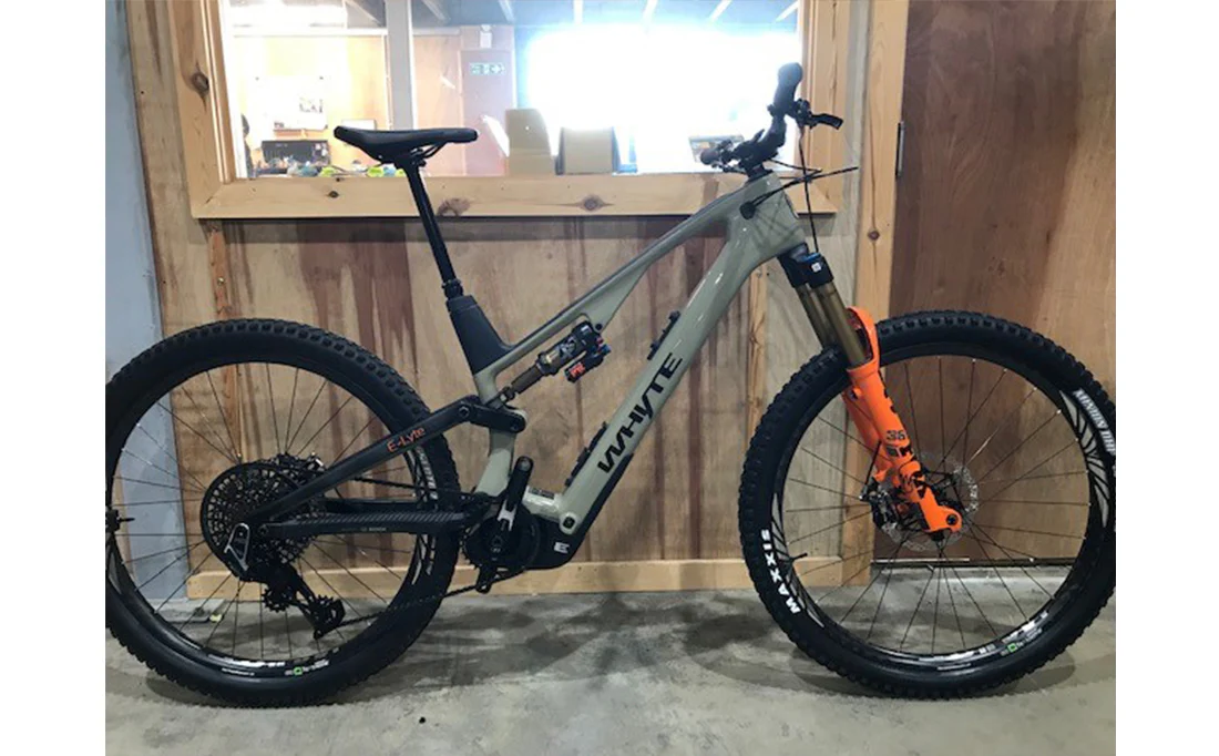 ELyte 150 Works Large trail/enduro electric mountain bike - Outlet - Image 3