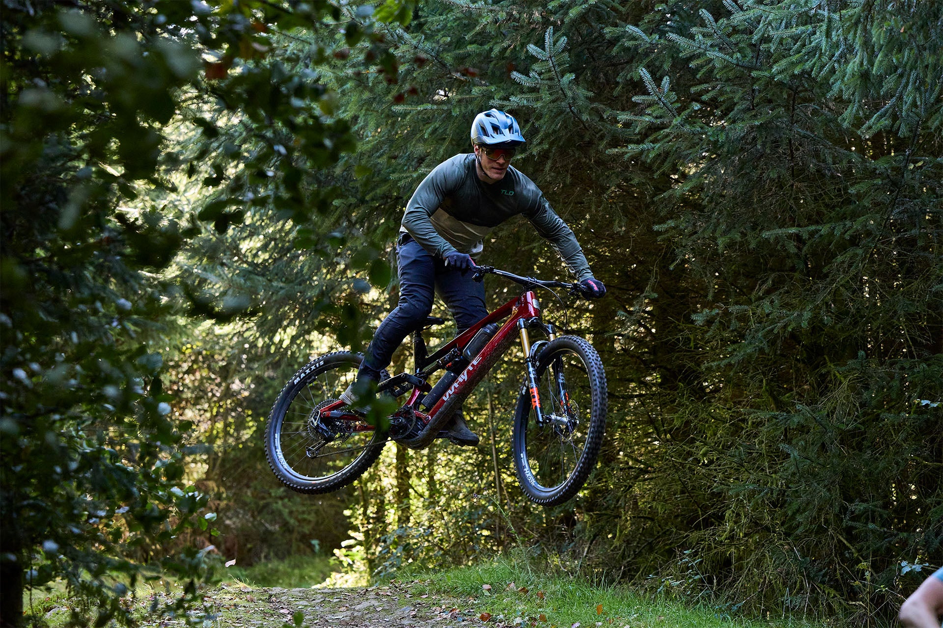 ELyte EVO Stag Works Trail/enduro electric mountain bike - Image 11