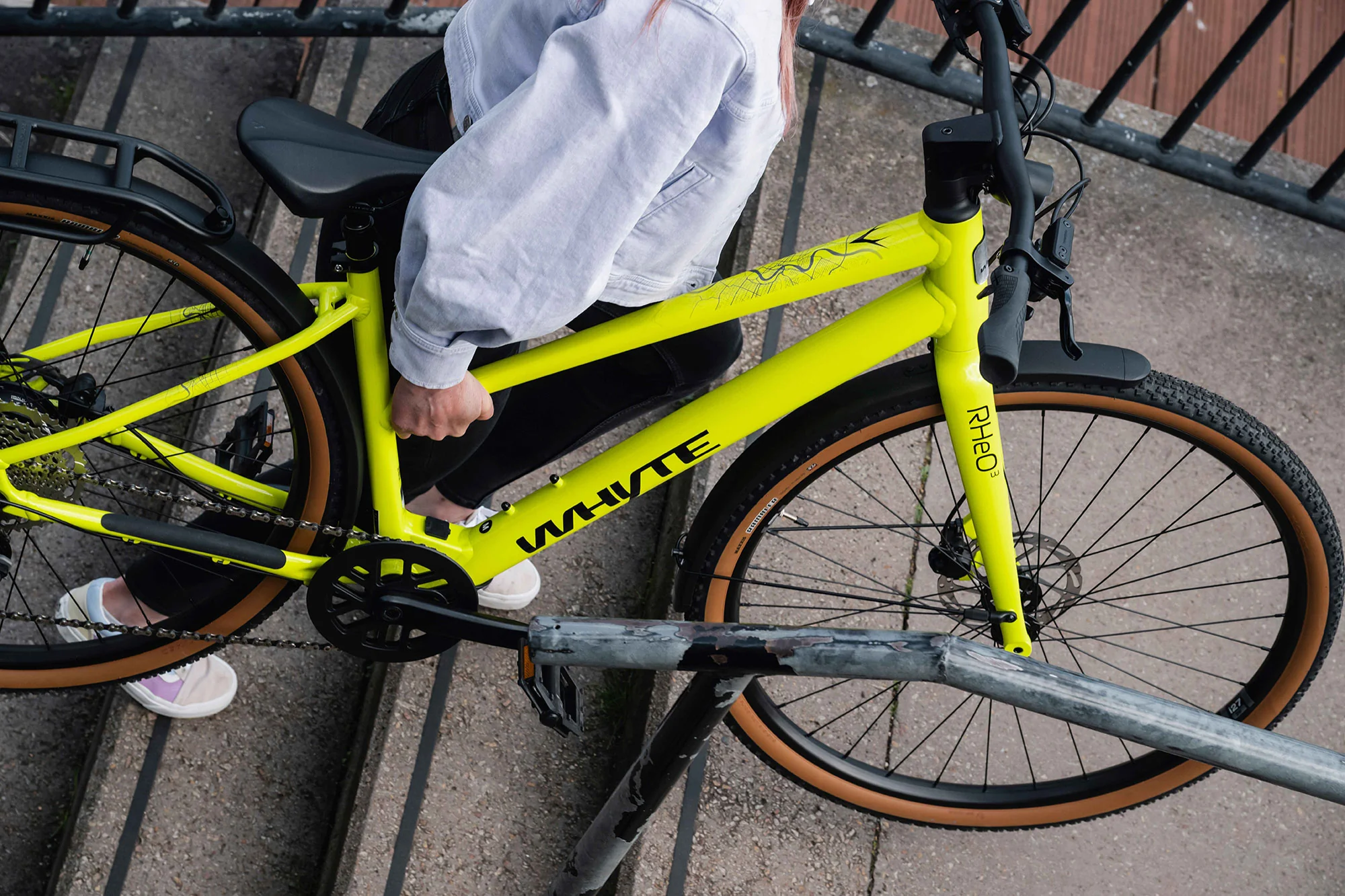 RHeO 3 ST eCity and leisure bike - Image 18