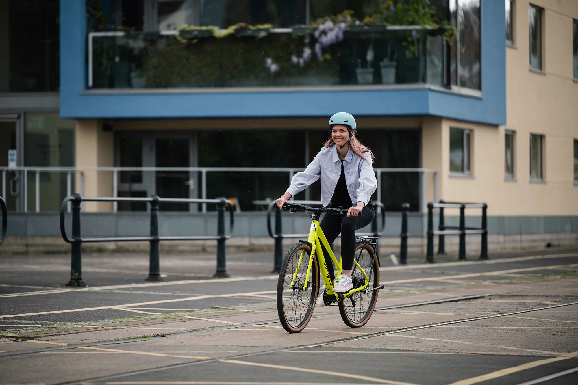 RHeO 3 ST eCity and leisure bike - Image 20