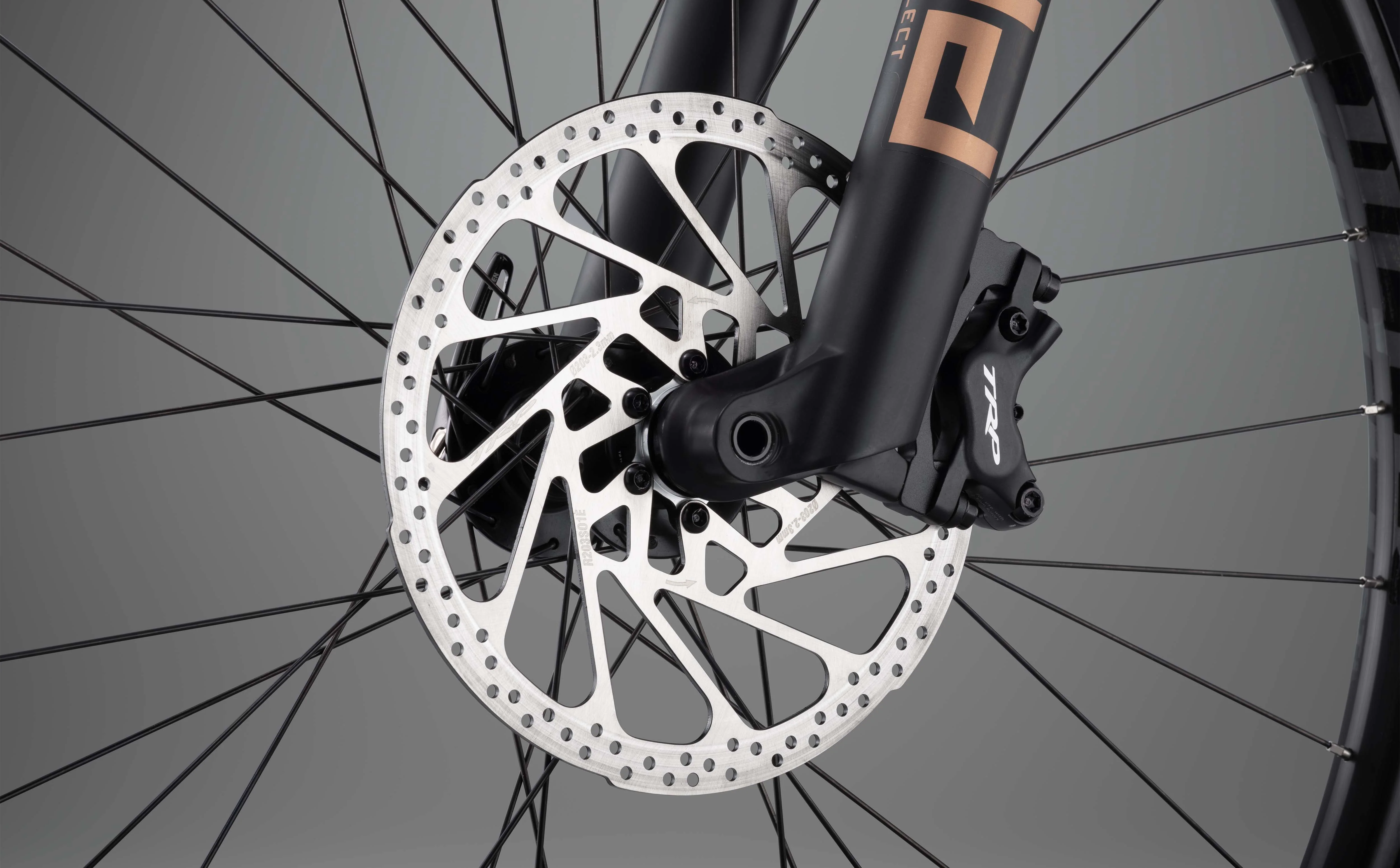 T-140 S  trail mountain bike - Image 10