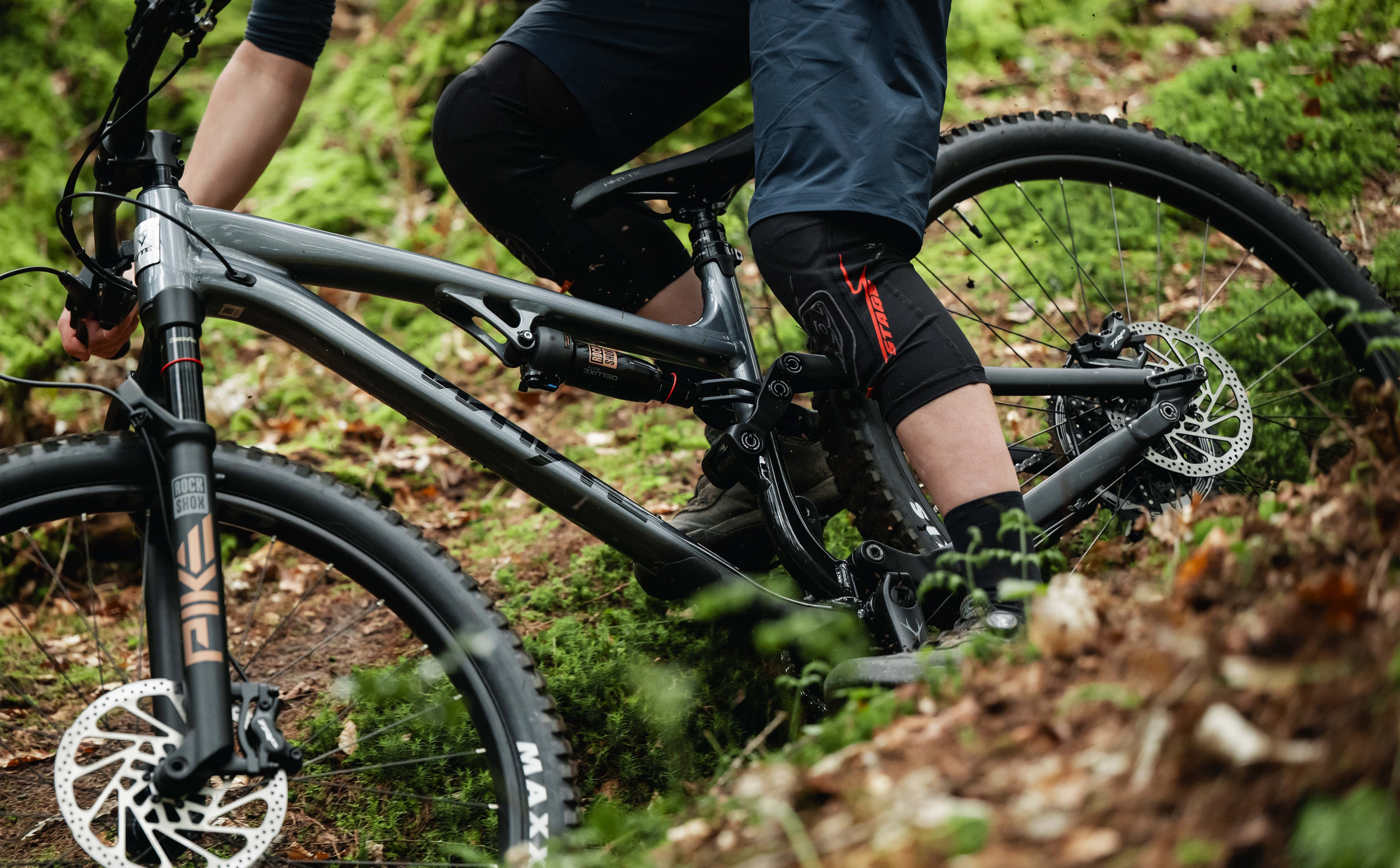 T-140 S  trail mountain bike - Image 11